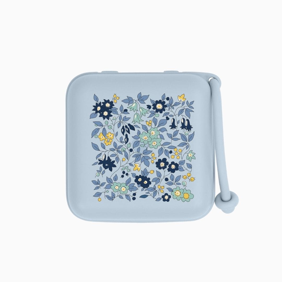 BIBS X LIBERTY speendoosje chamomile lawn baby blue licht blauw