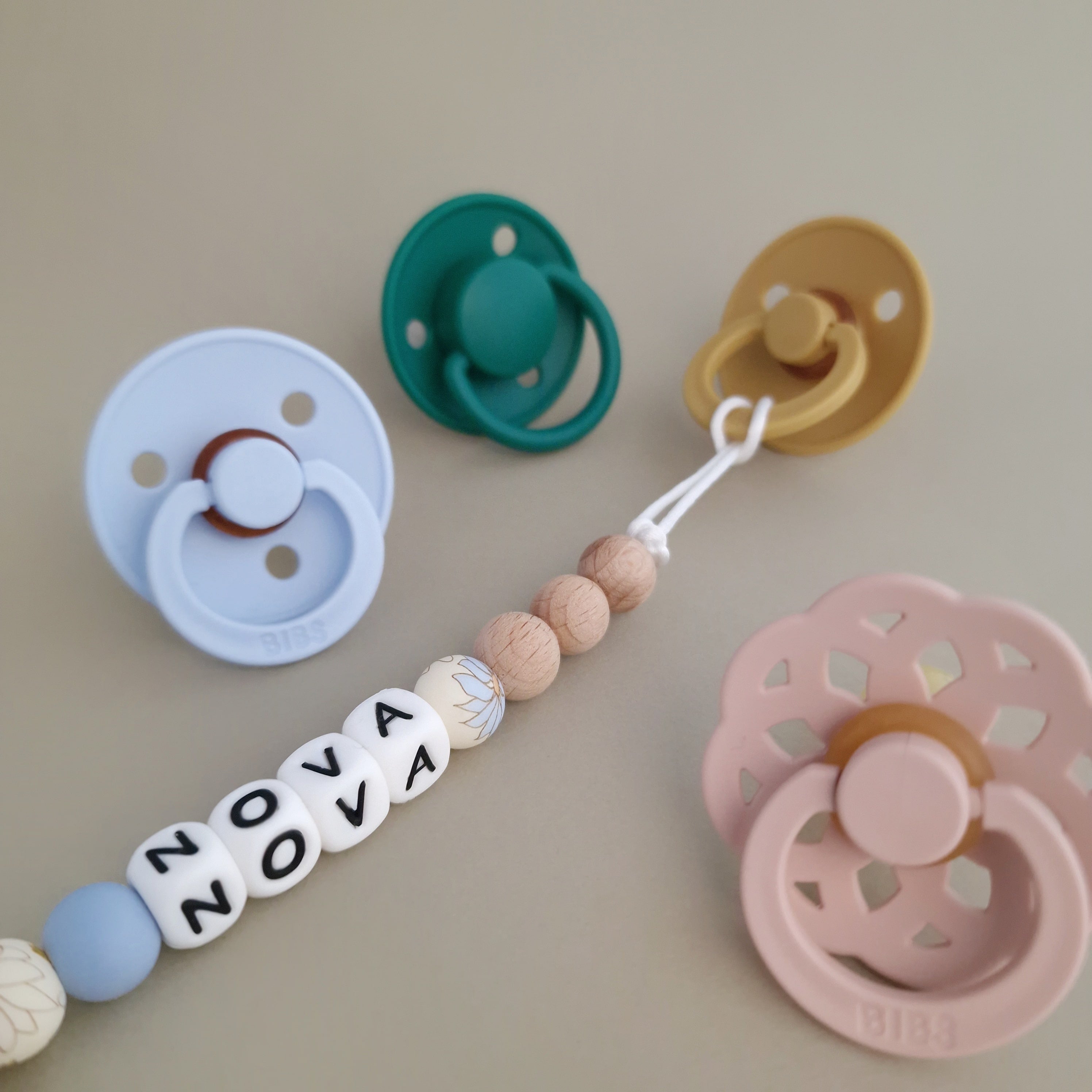 Speenkoord met naam - meadow