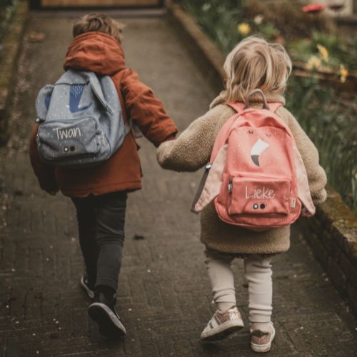 Rugtassen gepersonaliseerd met naam van o.a. Trixie, Jollein en Little Dutch bij Studio Bambacht