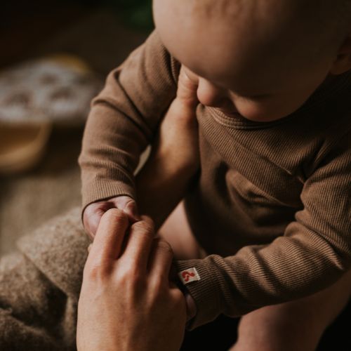 Rompertjes met lange en korte mouwen van o.a. Romp & Roll bij Studio Bambacht