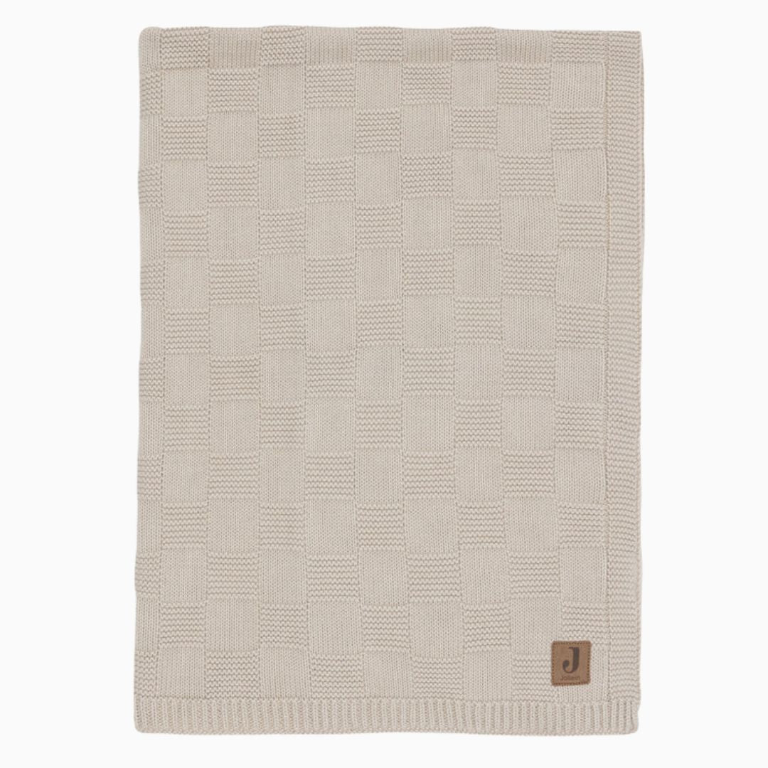 Jollein ledikantdeken box knit 100x150cm in de kleur warm sand