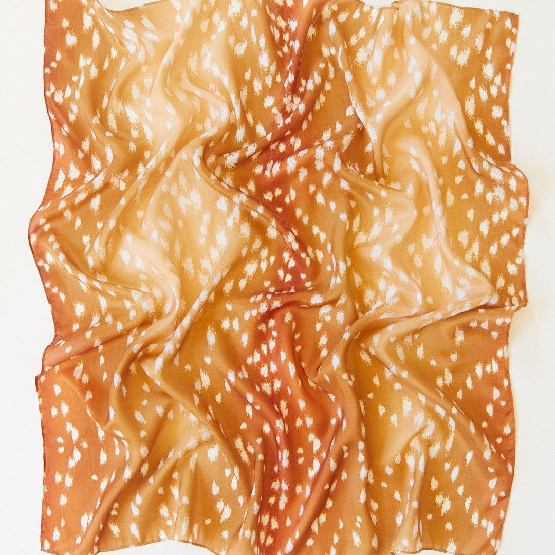 Sarah silks speelzijde speeldoek fawn hertjes print