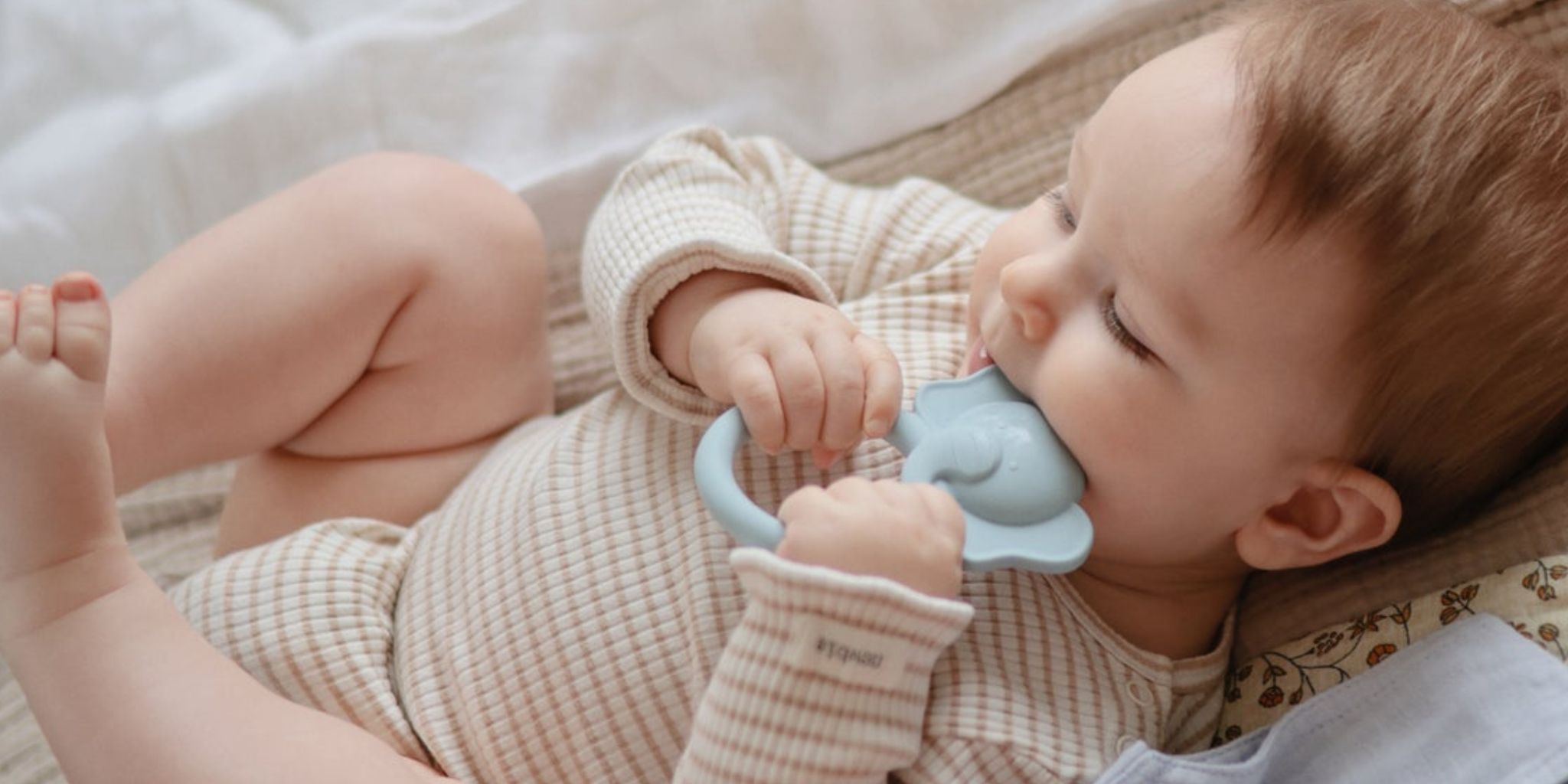 Bijtspeelgoed van MUSHIE met bijtringen, bijtfiguren en bijtballen bij Studio Bambacht
