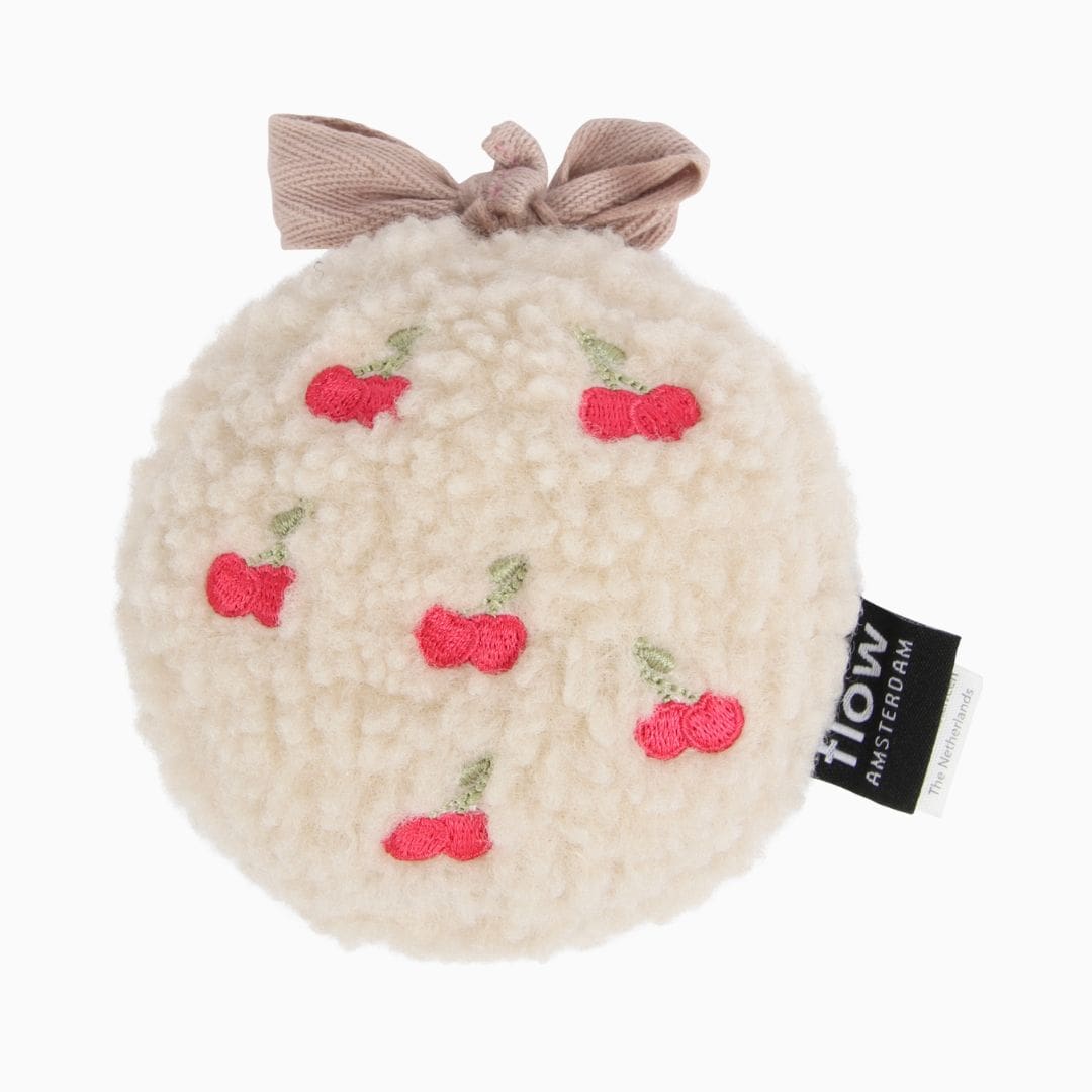 Flow Amsterdam hartslagknuffel voor onderweg Lucy met kersjes