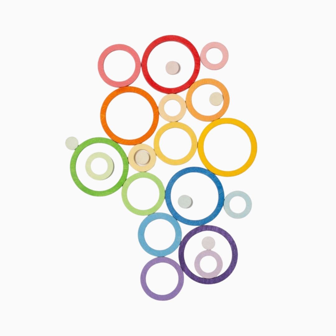 Grapat nesting houten ringen regenboog - 24 stuks