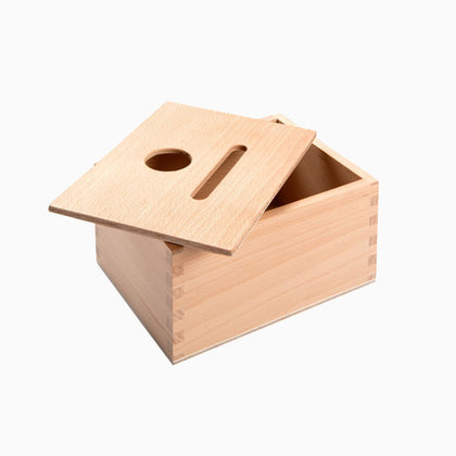 Grapat houten objectpermanentiebak