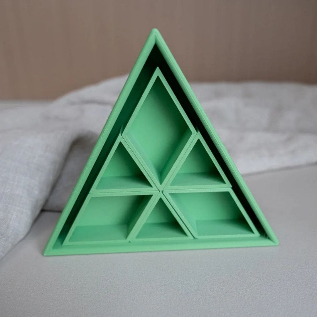 Grennn mandigo inlegdriehoek speelbak in de kleur groen