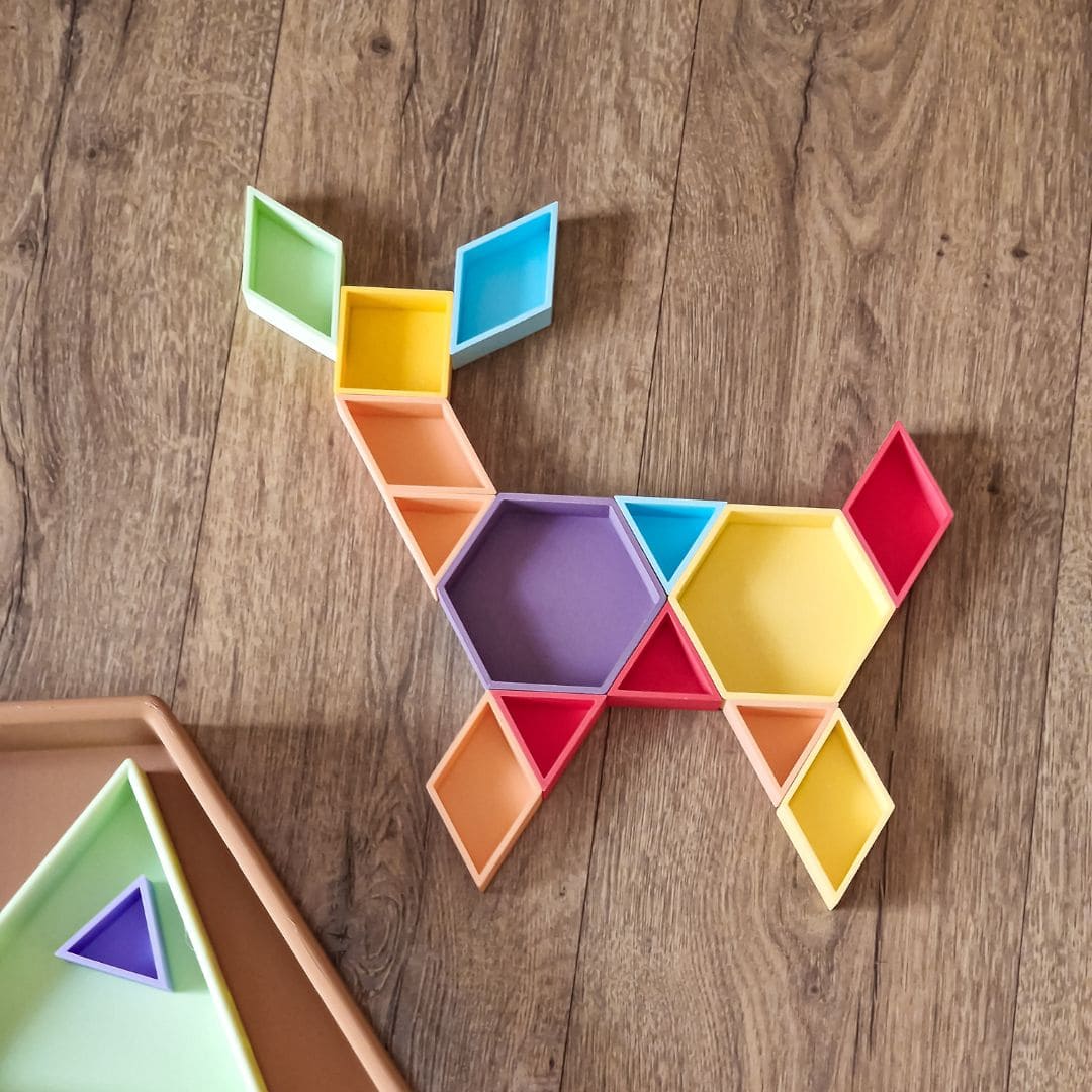 Grennn kinetisch zand accessoires speelbakjes startersset met zeshoeken, gelijkzijdige driehoeken en ruiten