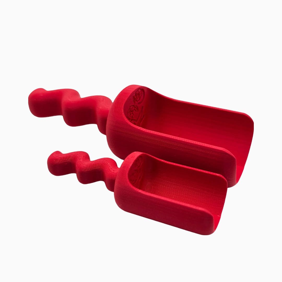 Grennn speelschep klein waves in de kleur regenboog rood