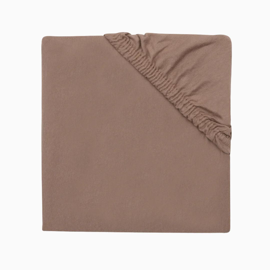 Jollein hoeslaken in de bruine kleur milky coffee