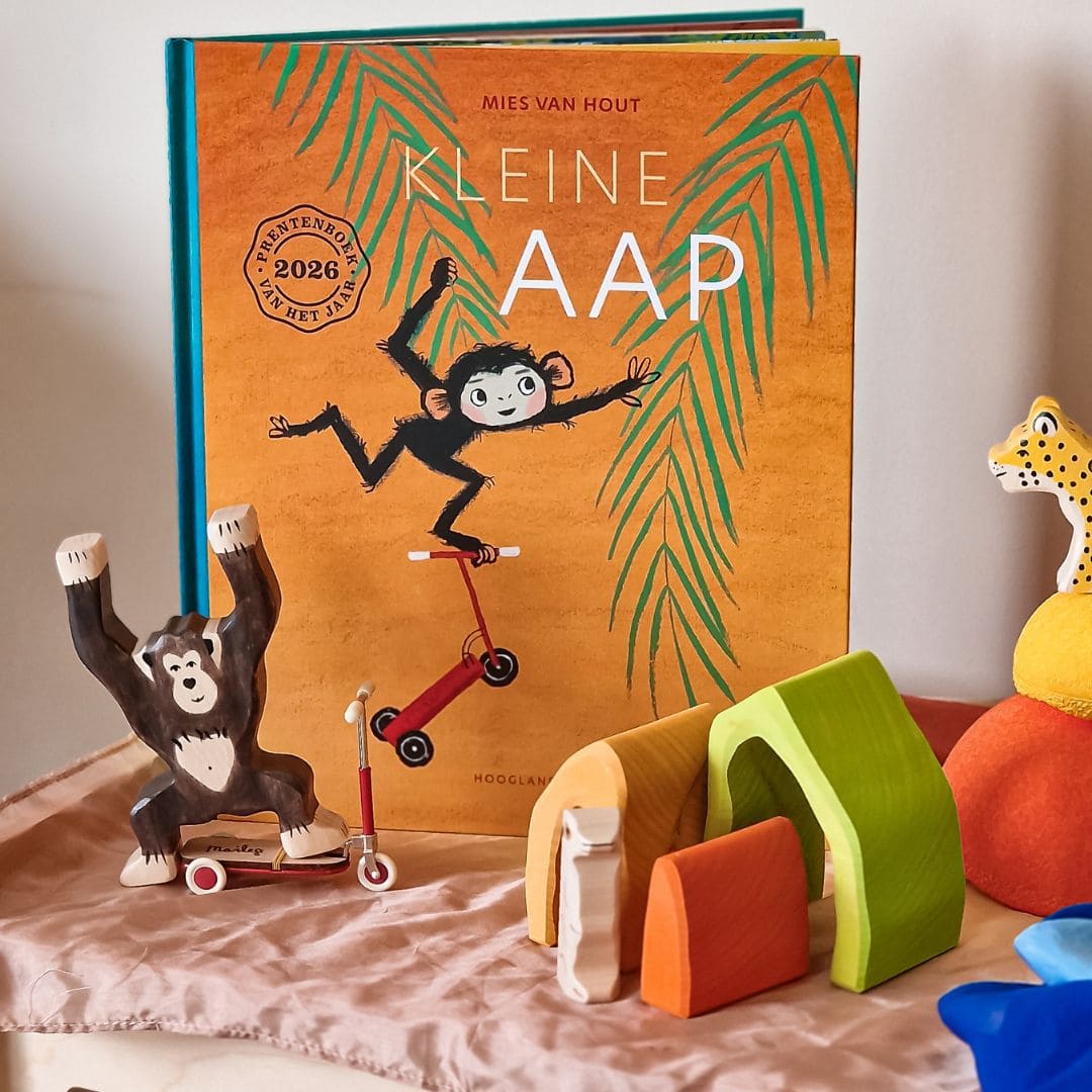 Houten chimpansee van Holztiger