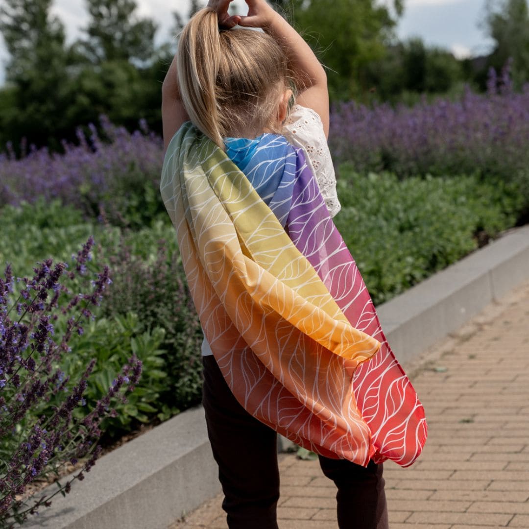 Little Botanic label playcycle speeldoeken  met bloemenprint in regenboogkleuren