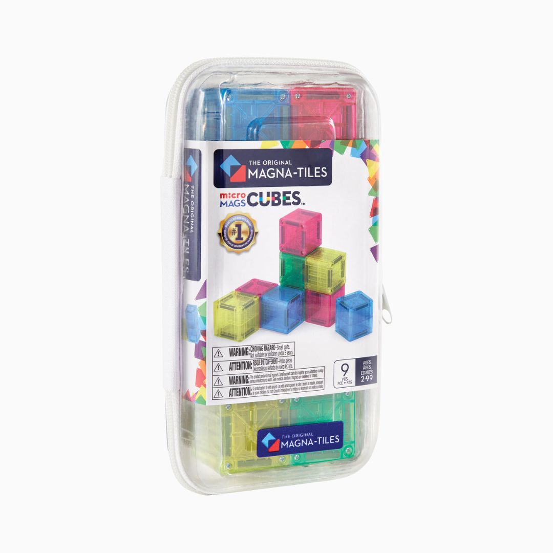 Magna Tiles MicroMages cubes travel set met 9 mini magnetische tegels in vier kleuren in kubus vorm