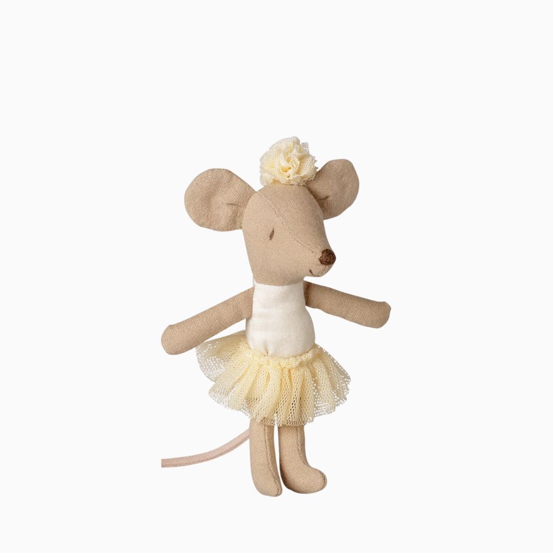 Maileg ballerina muis kleine zus in de kleur off white