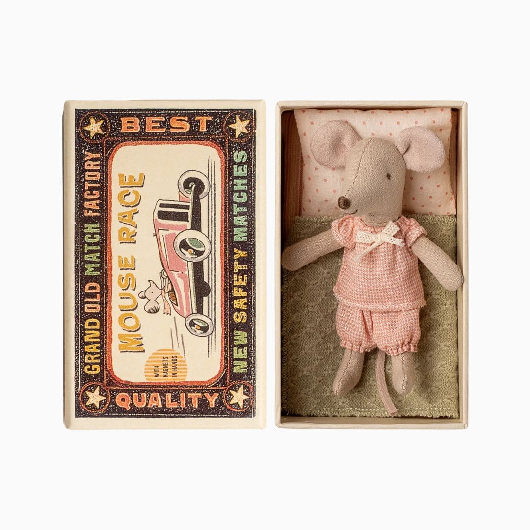 Maileg kleine zus muis in luciferdoosje