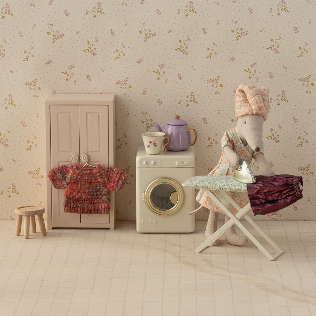  Maileg poppenkleding set met gebreide trui en metallic rok voor mama muis