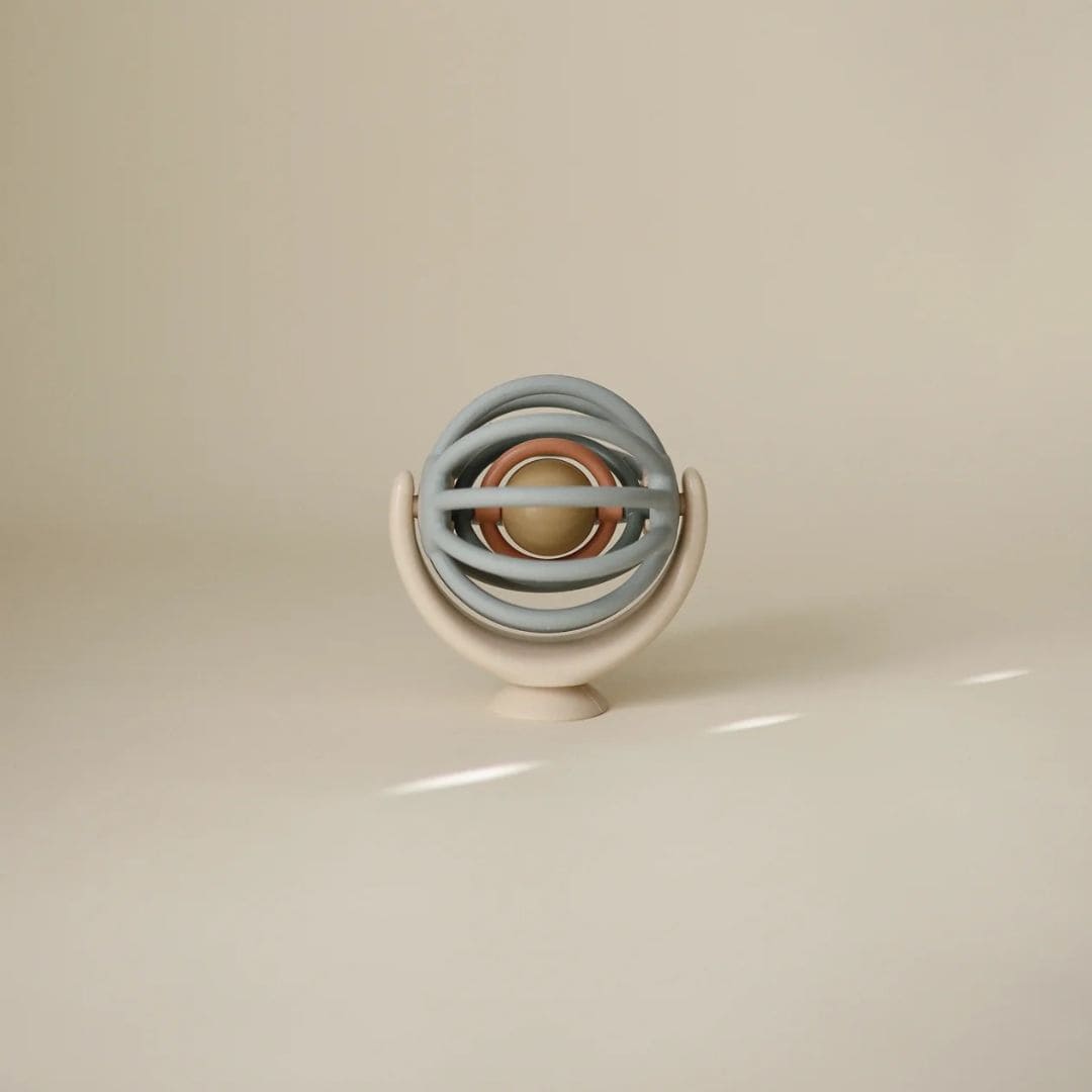 Mushie spinner bal met zuignap