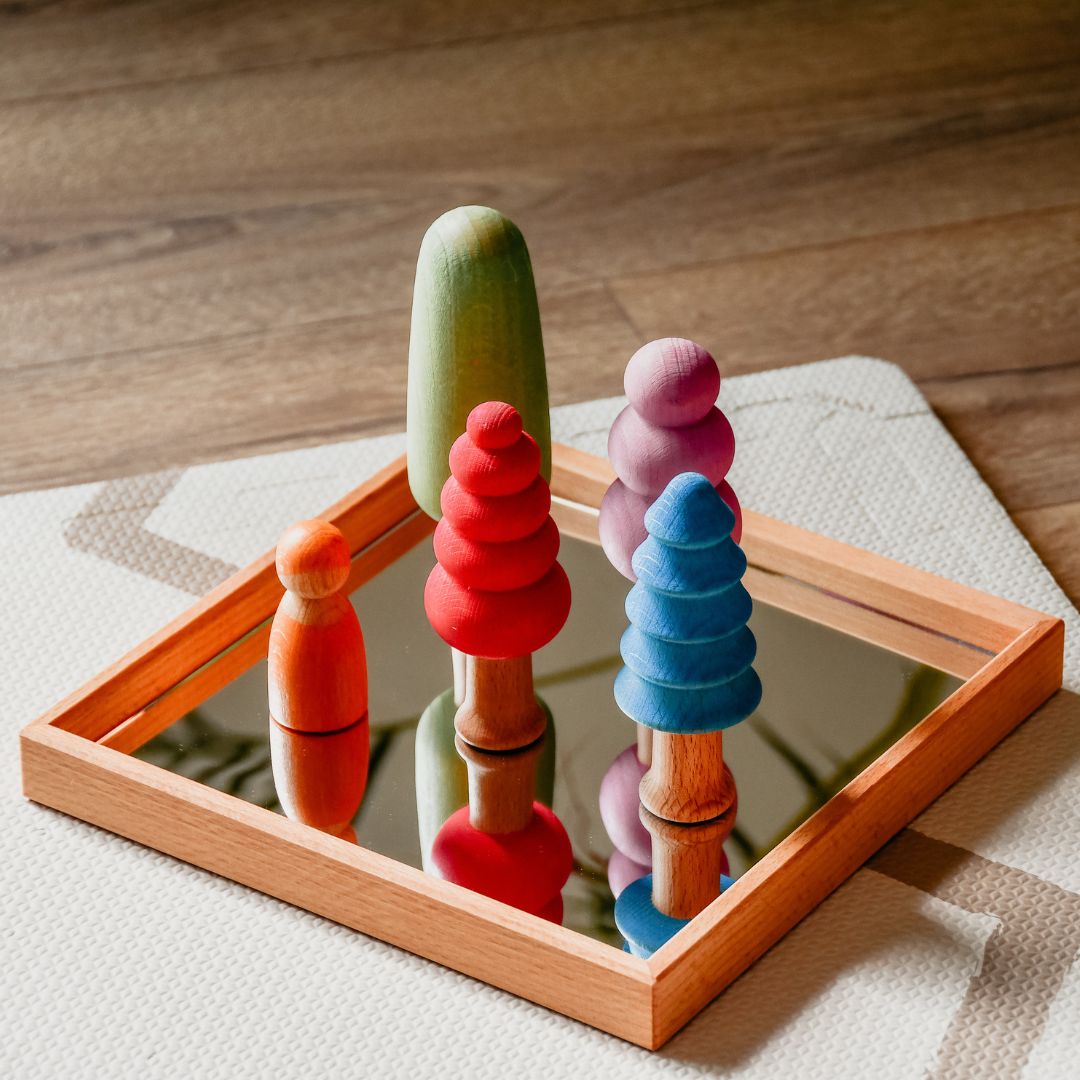 Ocamora set van 10 verschillende houten bomen in regenboog kleuren