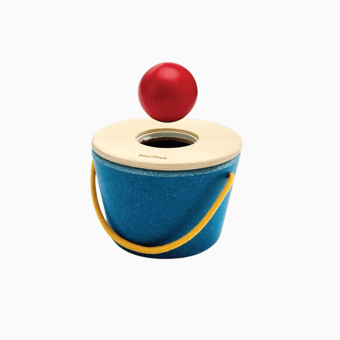 plantoys houten object permanentiebox emmer met bal