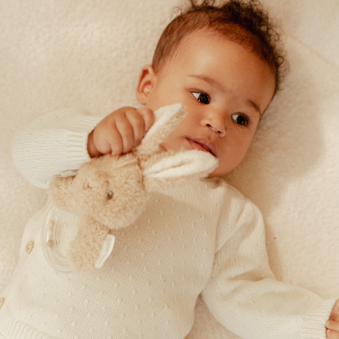 Little Dutch ringrammelaar uit de collectie Newborn Naturals