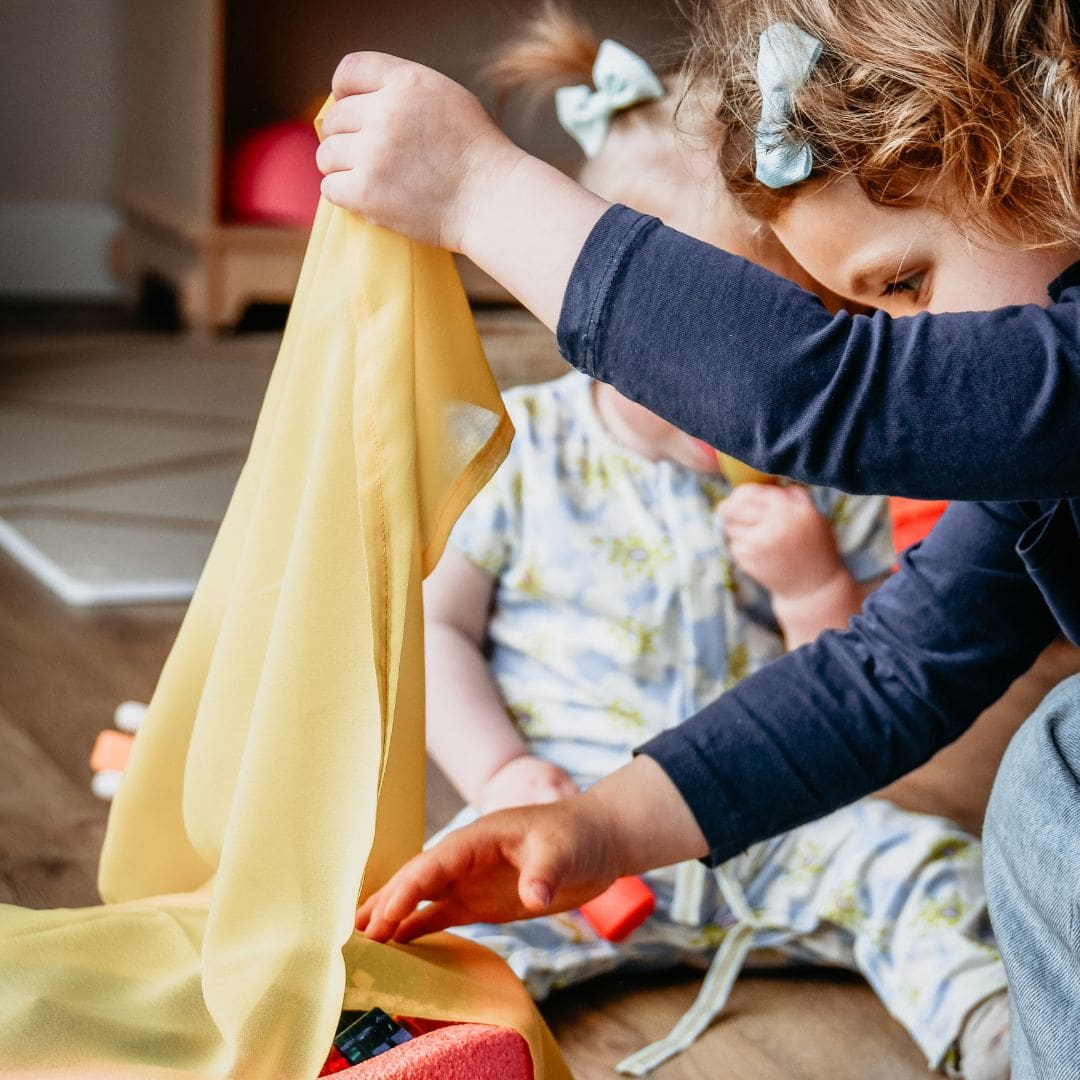 Little Botanic Label playcycle speeldoek lichtgeel