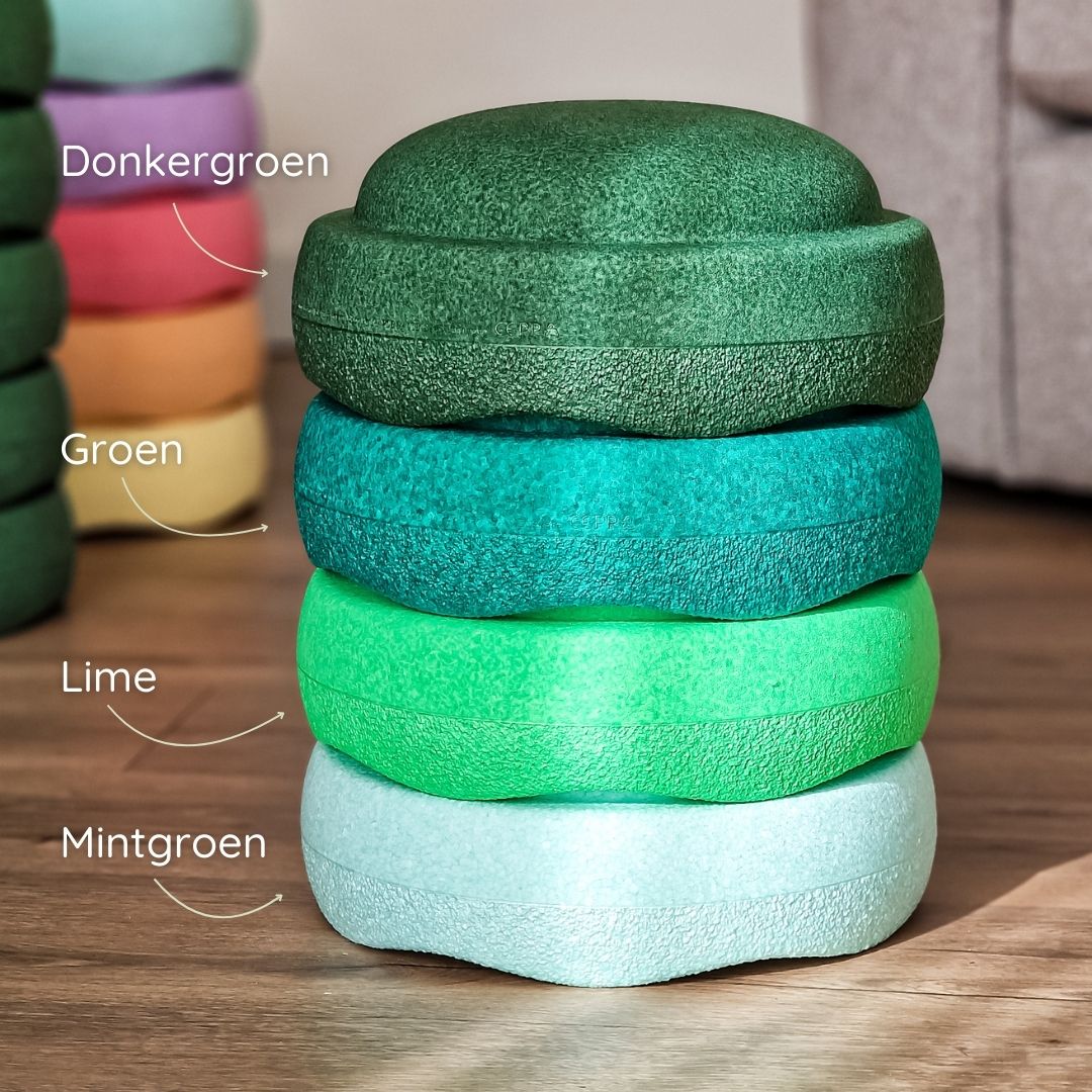 Verschillende groene Stapelstein stenen