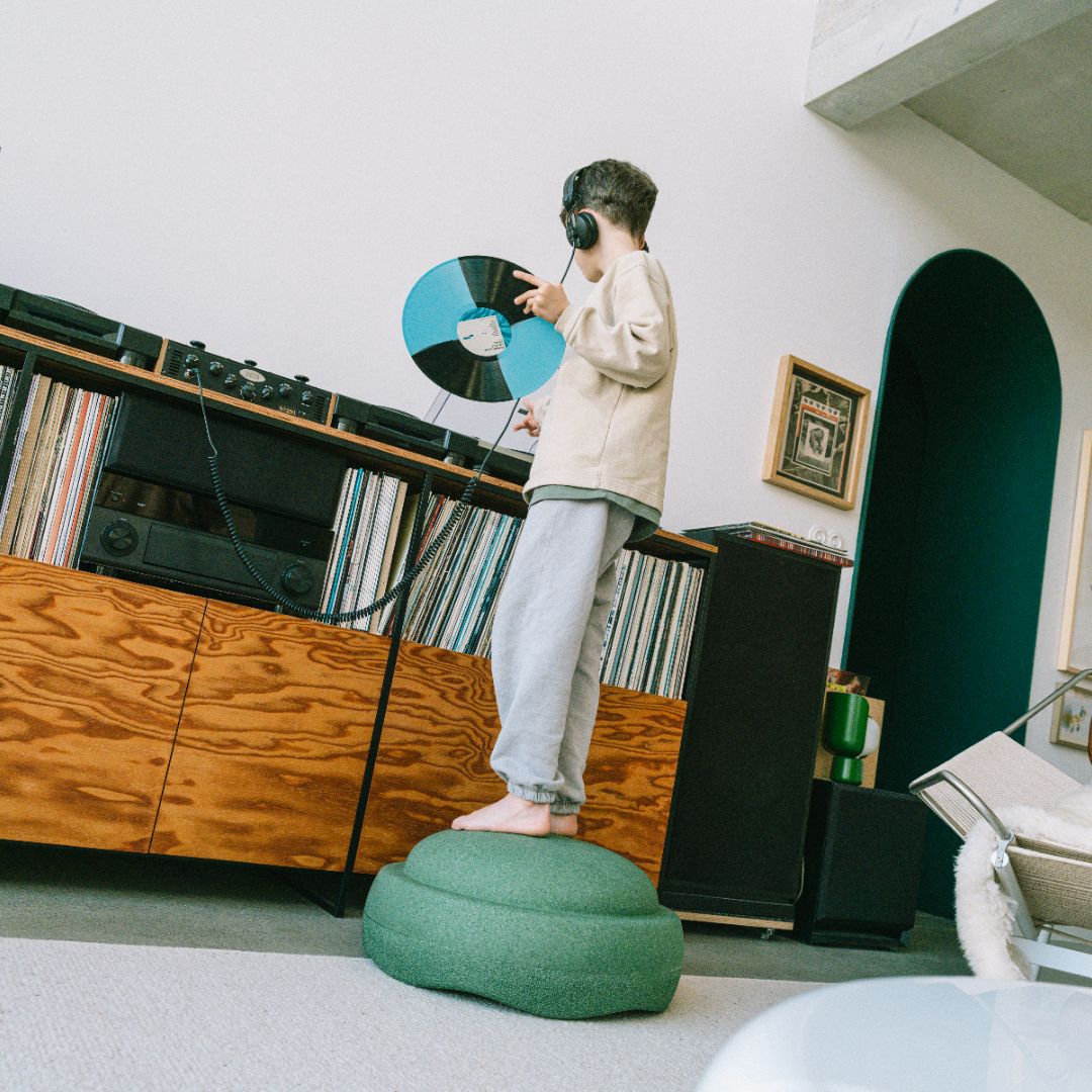 stapelstein steen grow in de kleur donkergroen