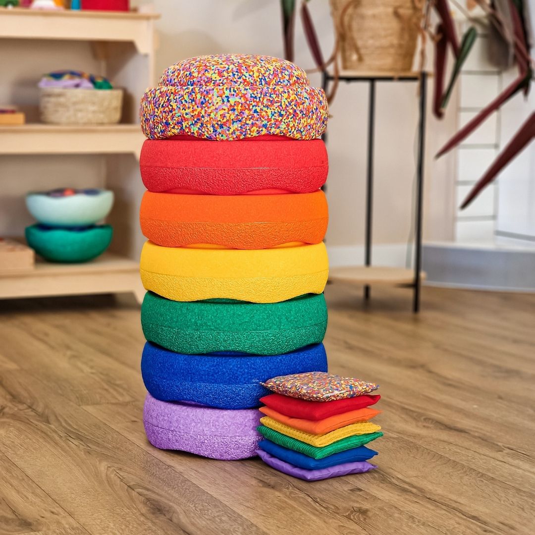 Stapelstein aanbieding voordeelbundel regenboog met regenboog confetti steen en pittenzakjes