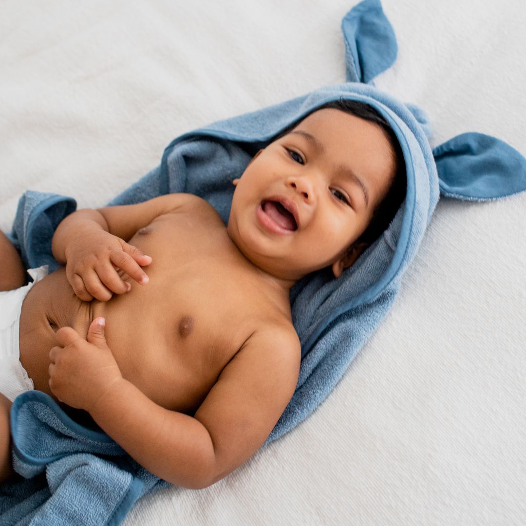 BIBS badstof badcape kangaroo in de kleur petrol blauw